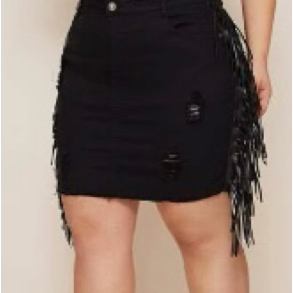 SHEIN Black Pencil Skirt with Fringe Accents